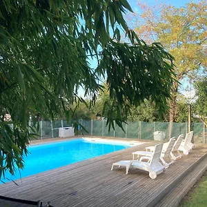 ** Hotel Résidence Thibaud Francia