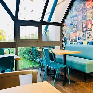 Hotelf1 Geneve Aeroport Отель Ферней-Вольтер